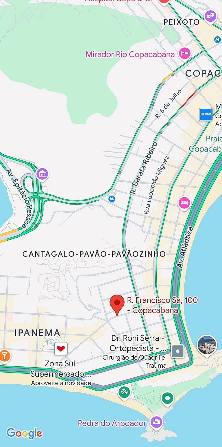 Apê com vista lateral mar a 400m da praia de Copa