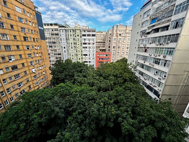 300m da Praia da Copacabana