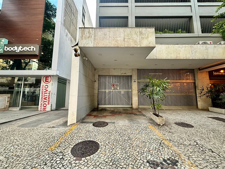 Apto 2 quartos com vista para o Cristo e garagem