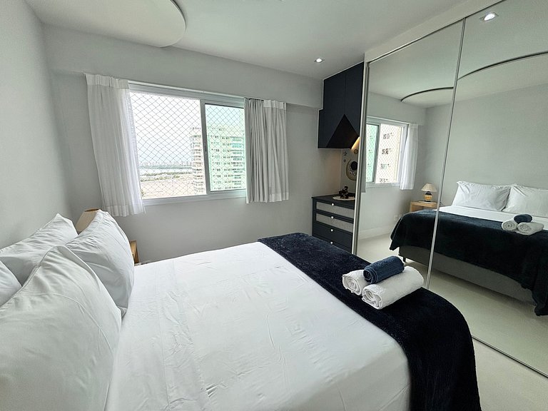2Qts. com Hidro em luxuoso condomínio na Barra