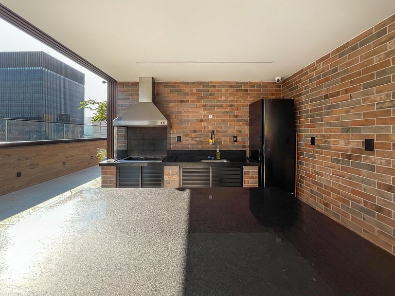 Studio no Centro próx. do Aero, metrô e consulado.