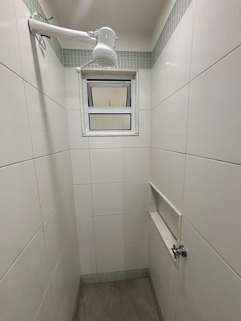 2 quartos c/ vaga perto da praia e metrô