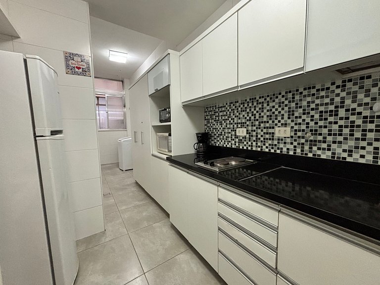 2 quartos c/ vaga perto da praia e metrô