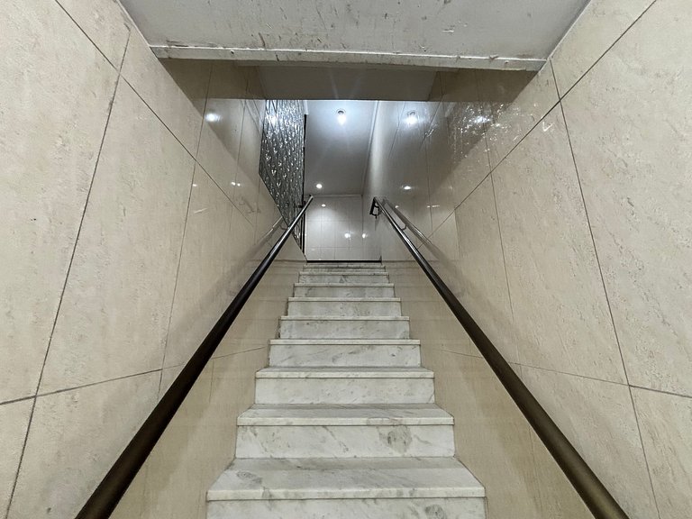 2 quartos c/ vaga perto da praia e metrô