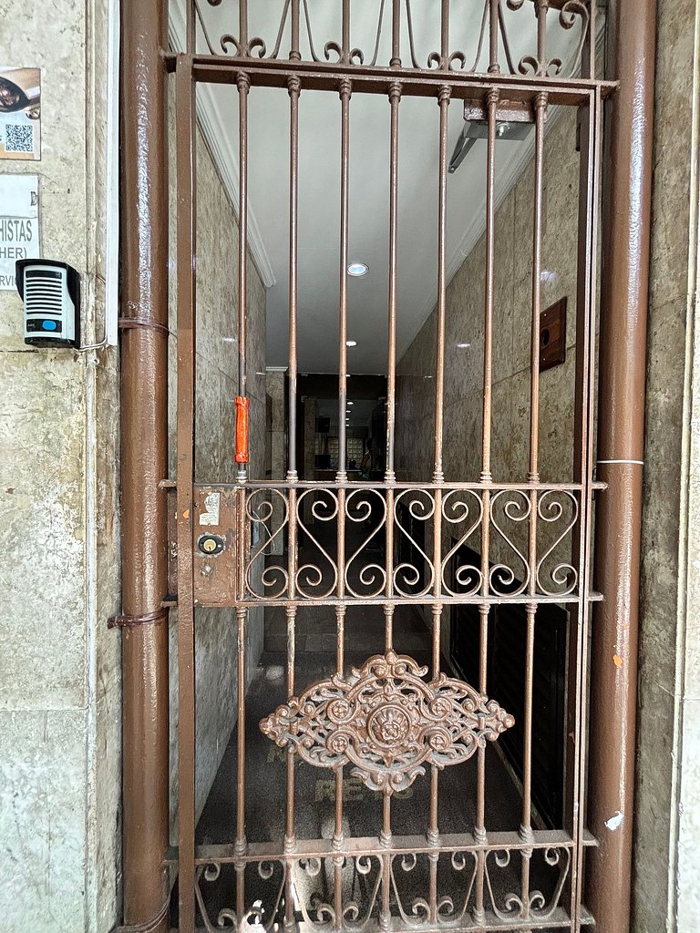 2 quartos c/ vaga perto da praia e metrô
