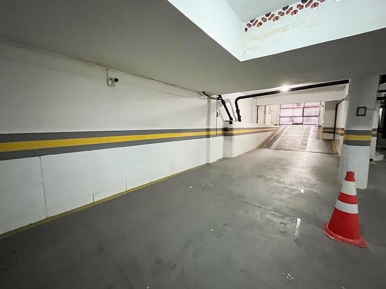 2Qts c/ garagem a 2min a pé da Praia de Copacabana