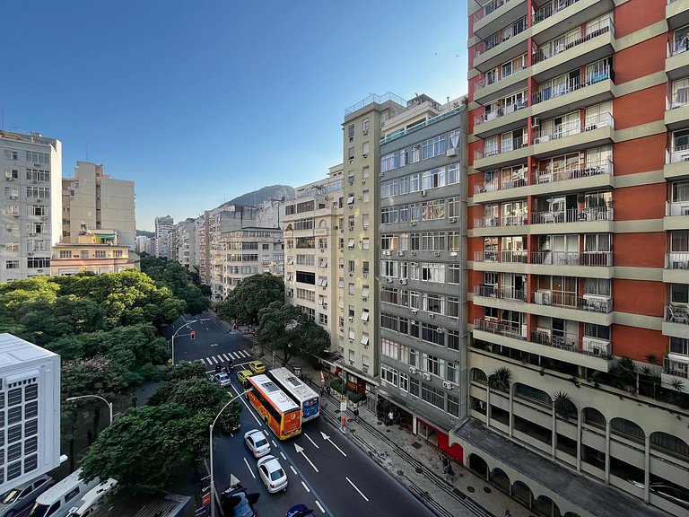 1 Quarto em Copacabana| Metrô e Praia ao lado