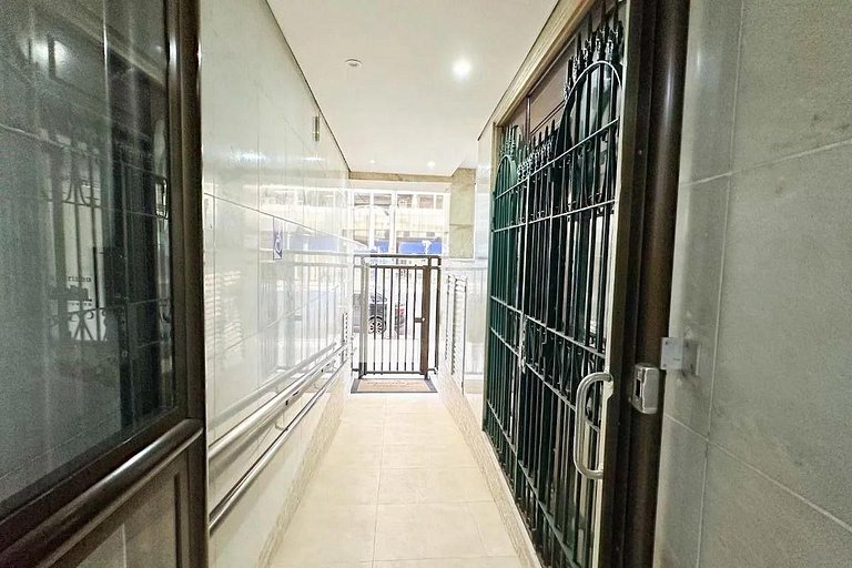 1 Quarto em Copacabana| Metrô e Praia ao lado