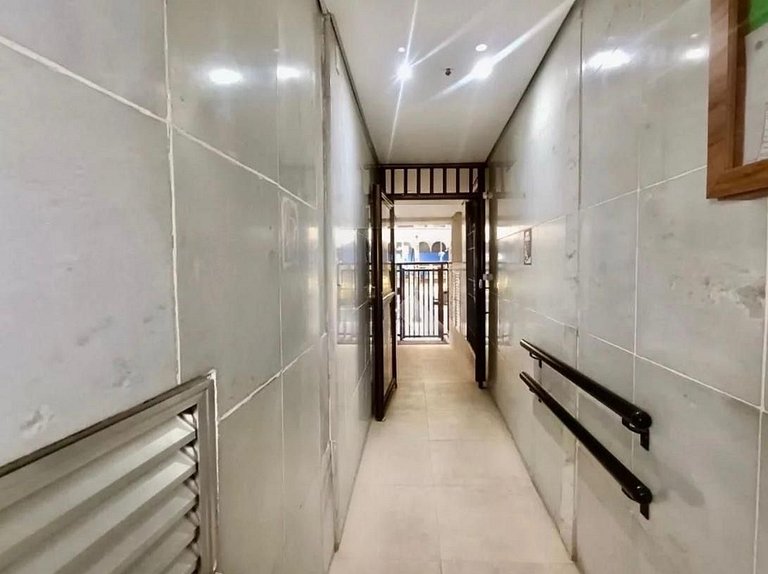 1 Quarto em Copacabana| Metrô e Praia ao lado