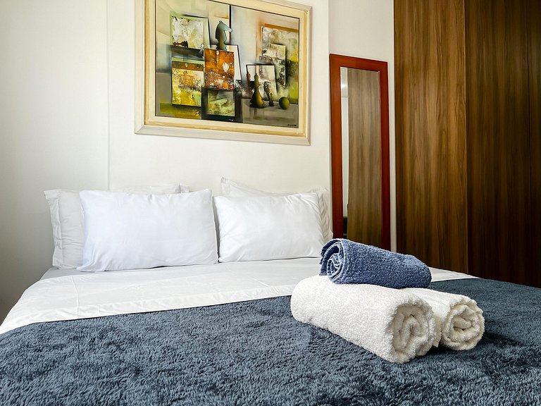 Studio próximo da Praia e Metrô com Cama Queen