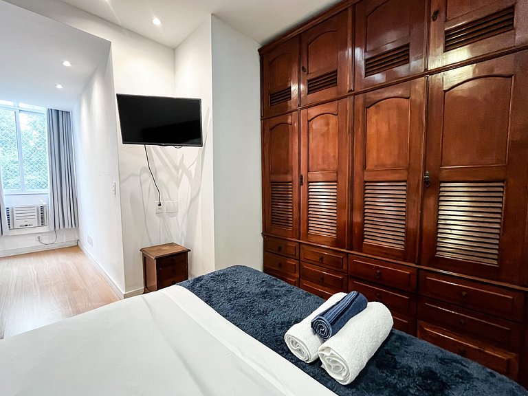 2Quartos c/ Suíte em Copa + Garagem e Portaria 24h