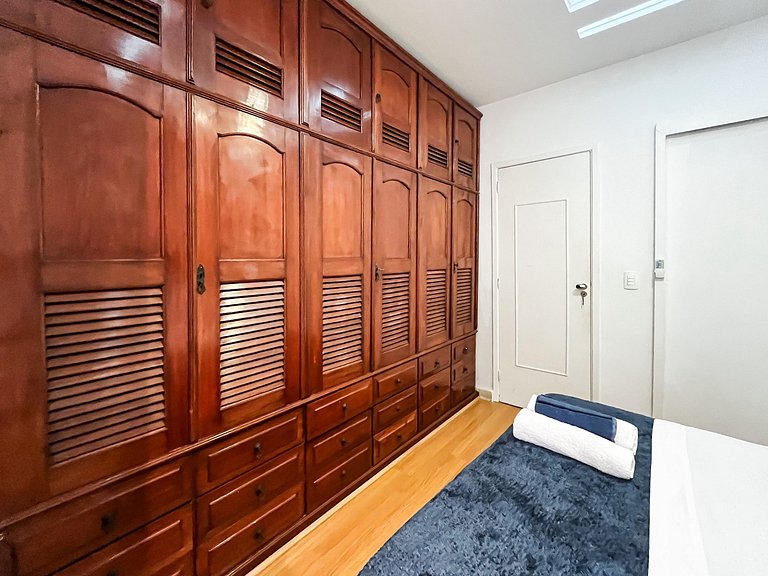 2Quartos c/ Suíte em Copa + Garagem e Portaria 24h