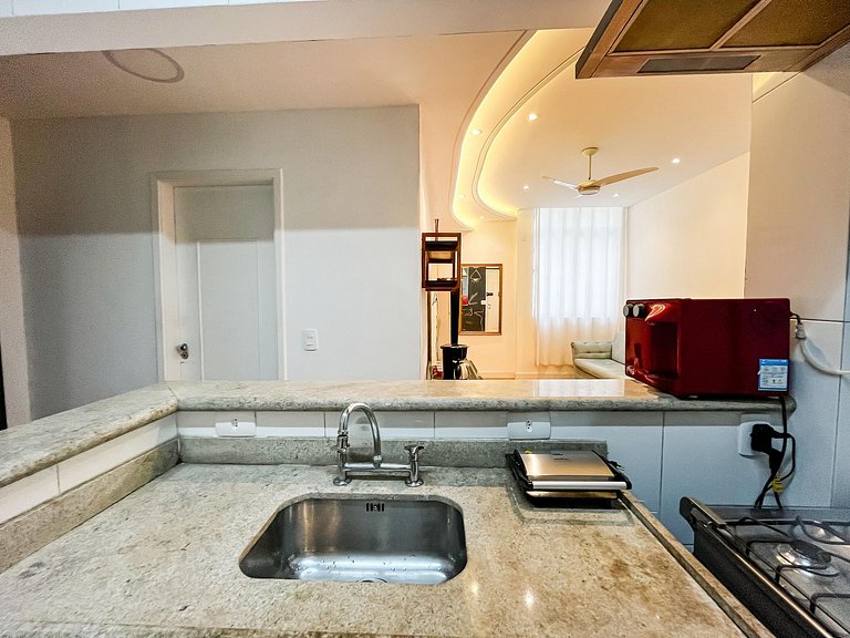 2Quartos c/ Suíte em Copa + Garagem e Portaria 24h