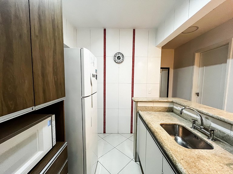 2Quartos c/ Suíte em Copa + Garagem e Portaria 24h