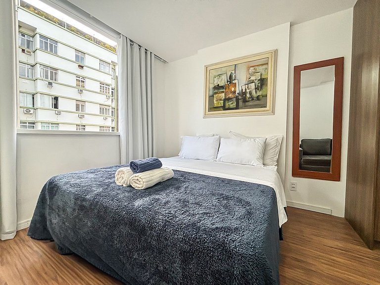 Studio próximo da Praia e Metrô com Cama Queen