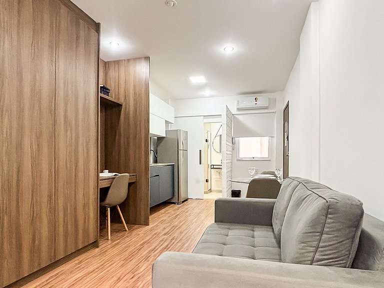 Studio próximo da Praia e Metrô com Cama Queen