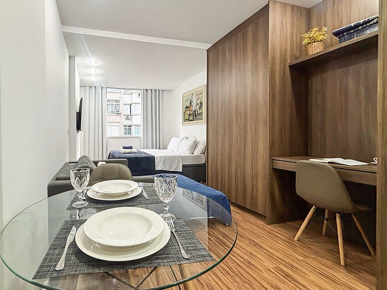 Studio próximo da Praia e Metrô com Cama Queen
