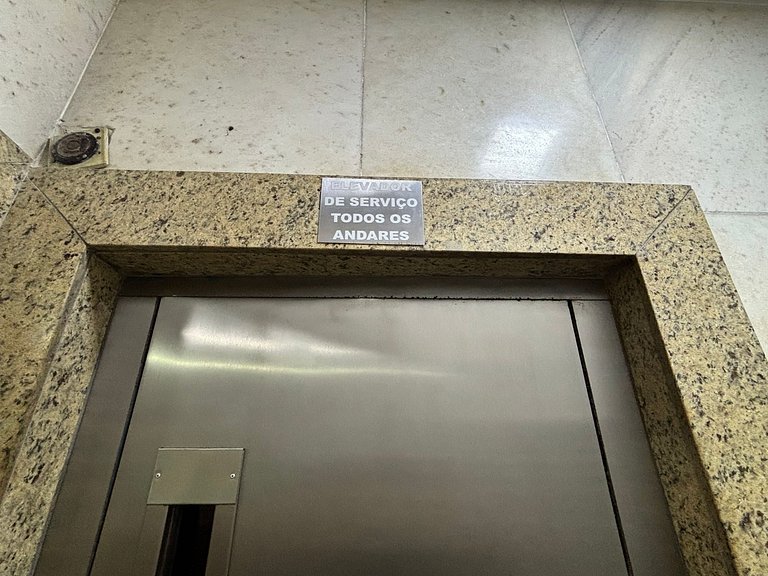 Apto p/ 6 em Copa • Perto da Praia e Metrô
