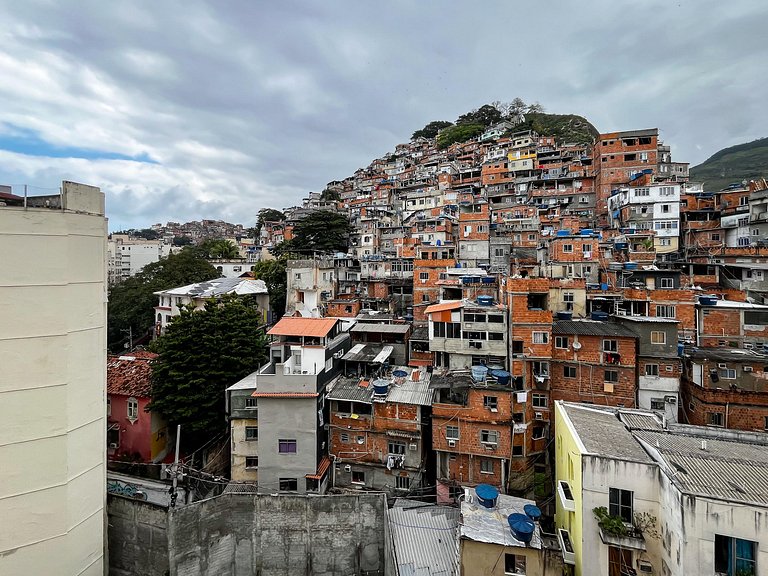Apto p/ 6 em Copa • Perto da Praia e Metrô