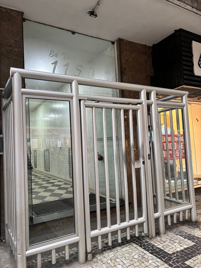 Apto p/ 6 em Copa • Perto da Praia e Metrô