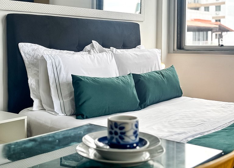 Studio c/ Vista Incrível da Enseada Botafogo