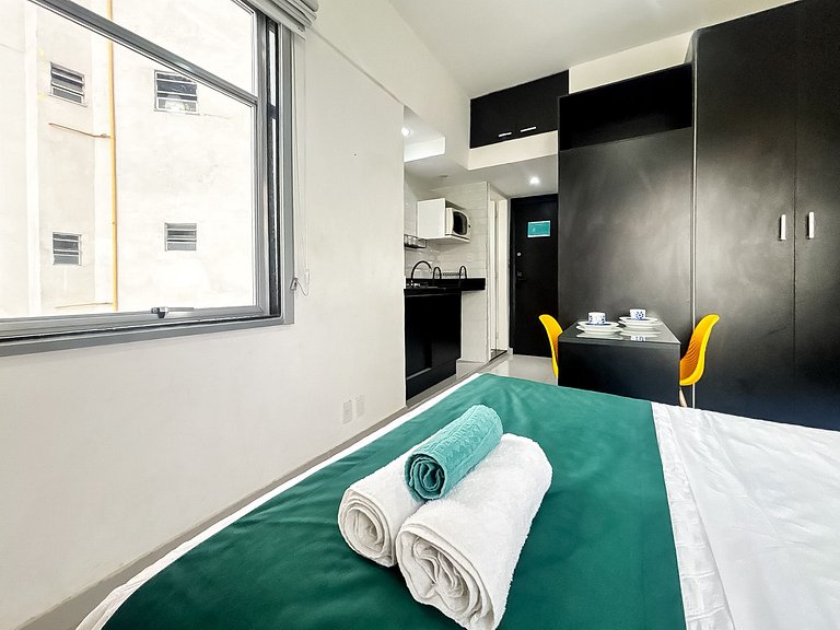 Studio c/ Vista Incrível da Enseada Botafogo