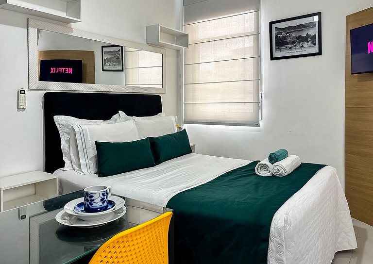 Studio c/ Vista Incrível da Enseada Botafogo