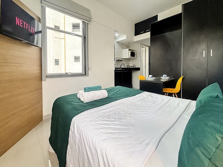 Studio c/ Vista Incrível da Enseada Botafogo