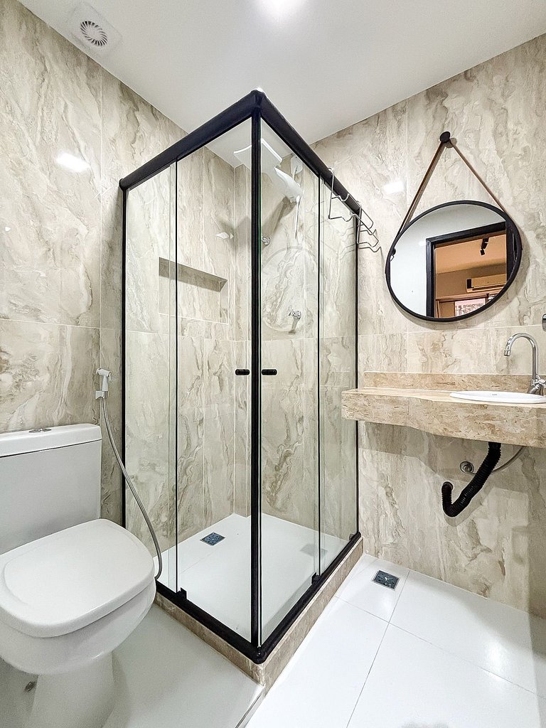 Studio no Centro próx. do Aero, metrô e consulado.