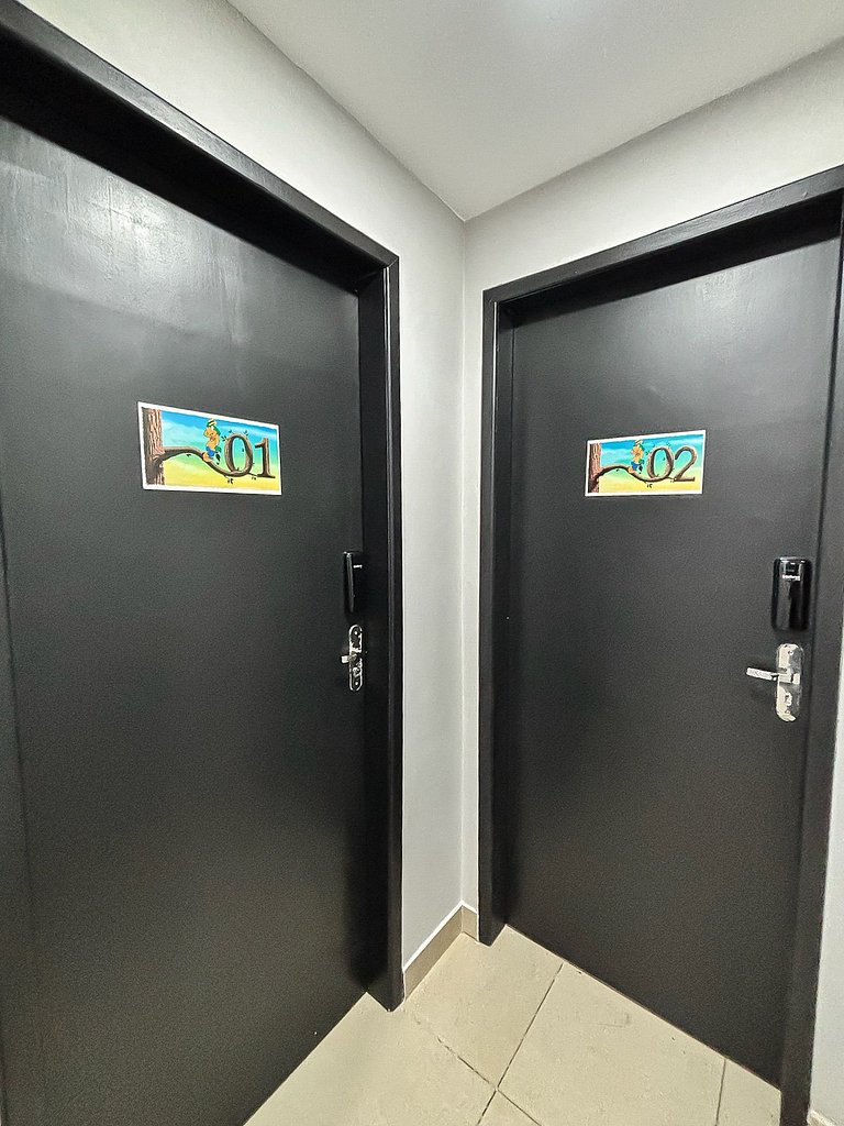 Studio no Centro próx. do Aero, metrô e consulado.