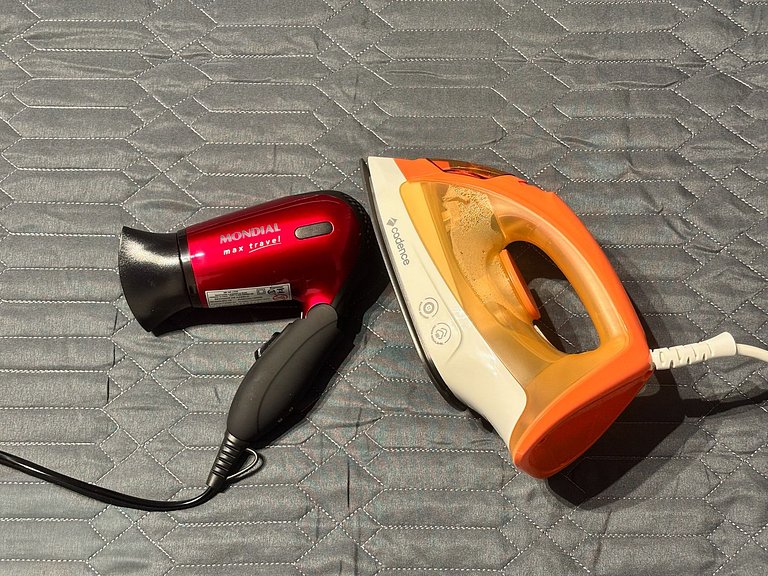 Studio no Centro próx. do Aero, metrô e consulado.