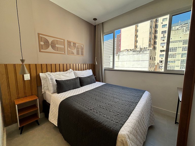 Studio p/ até 4 pessoas com portaria 24h