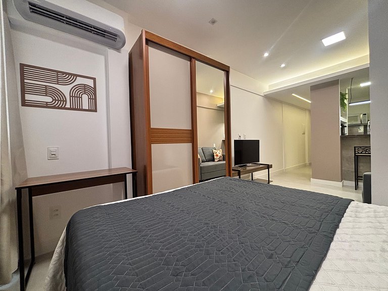 Studio p/ até 4 pessoas com portaria 24h