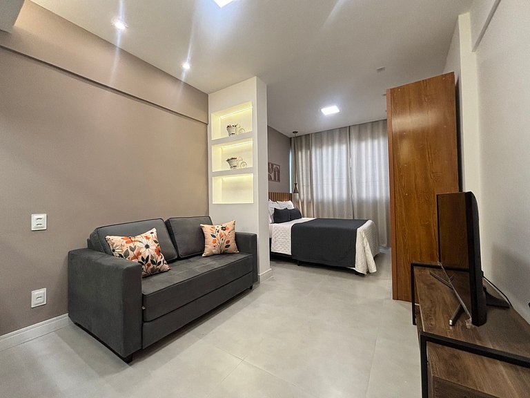 Studio p/ até 4 pessoas com portaria 24h