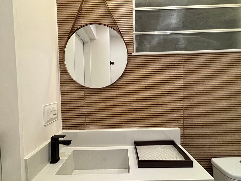 Studio p/ até 4 pessoas com portaria 24h