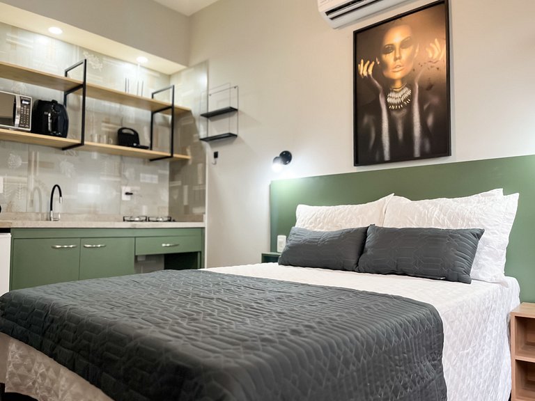 Vista lateral para o Pão de Açúcar e portaria 24h