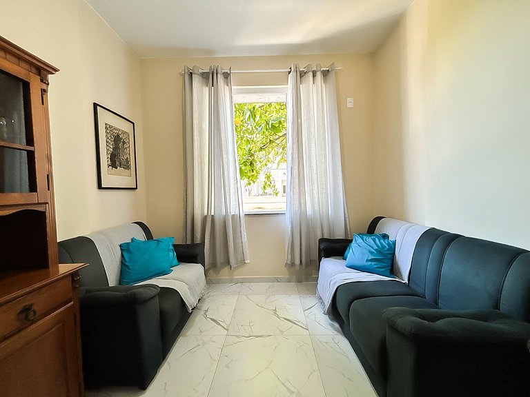 1 Quarto Com Vista Mar no Coração de Copacabana!