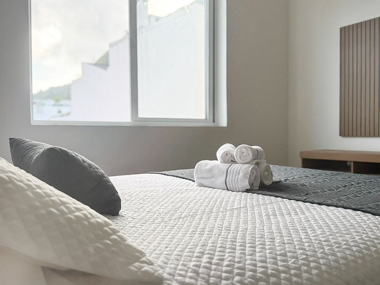 Conjugado em Copa com Vista lateral pro Cristo