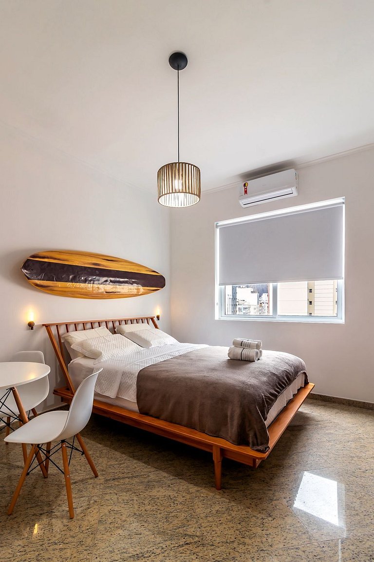 Conjugado em Copa com Vista lateral pro Cristo