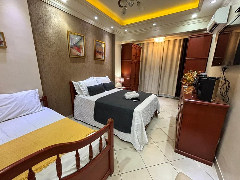 Conjugado em Copa | até 4 pessoas e portaria 24h