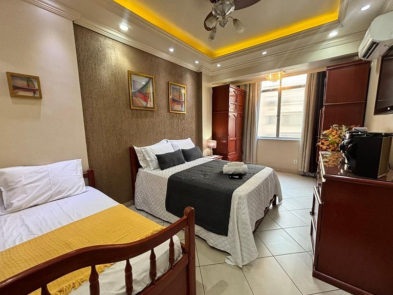 Conjugado em Copa | até 4 pessoas e portaria 24h