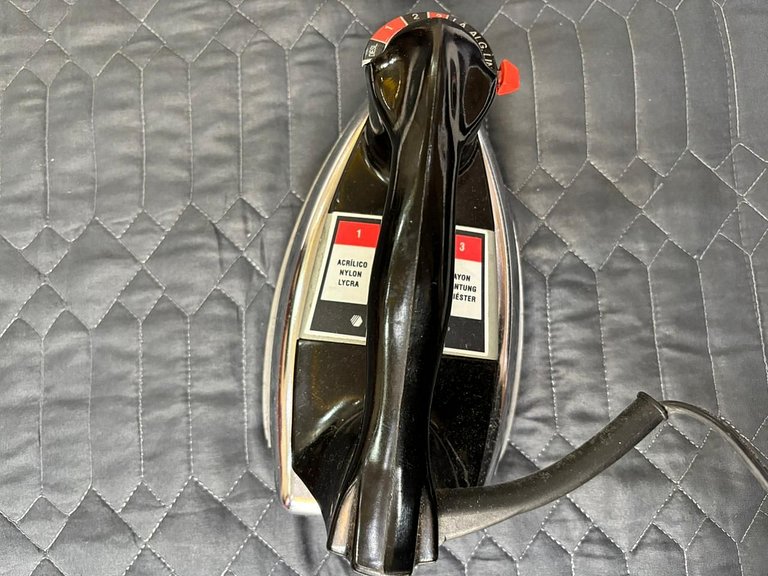 Conjugado em Copa | até 4 pessoas e portaria 24h