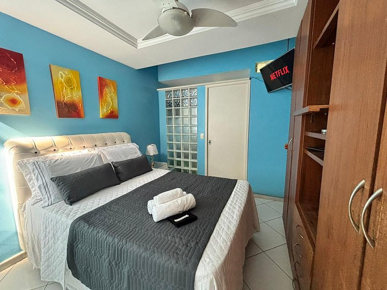 1Qt. a 2 min da praia de Copa com portaria 24h