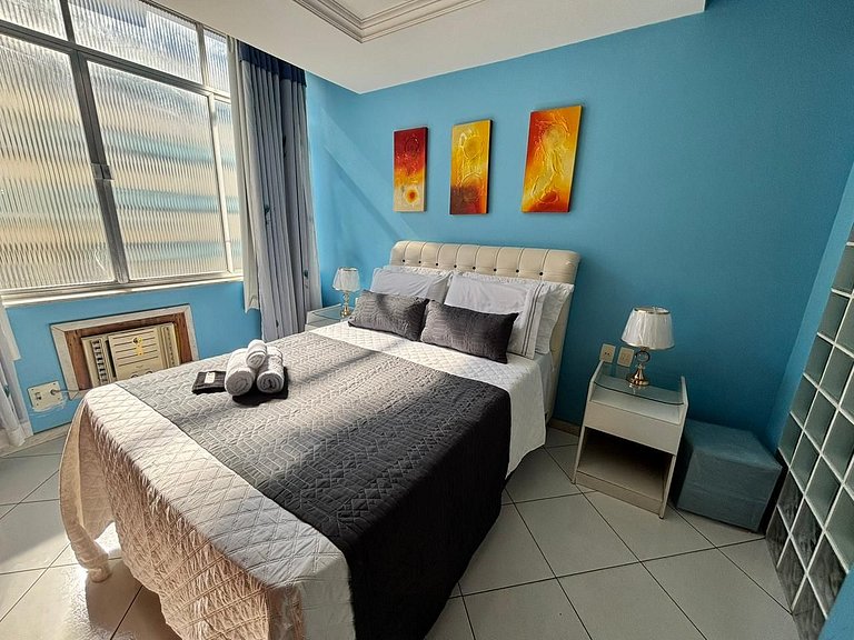 1Qt. a 2 min da praia de Copa com portaria 24h