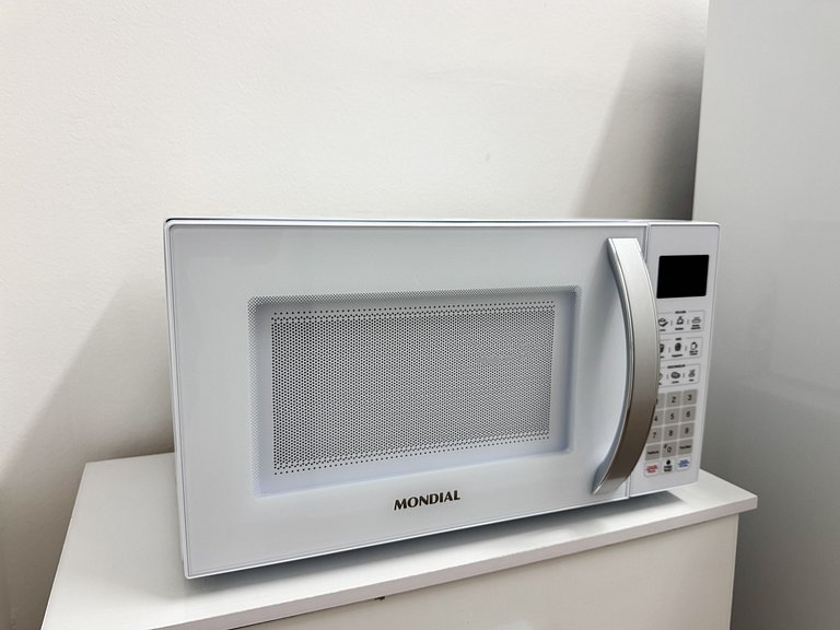 Apto. em Copa com portaria 24h a 3 min da praia